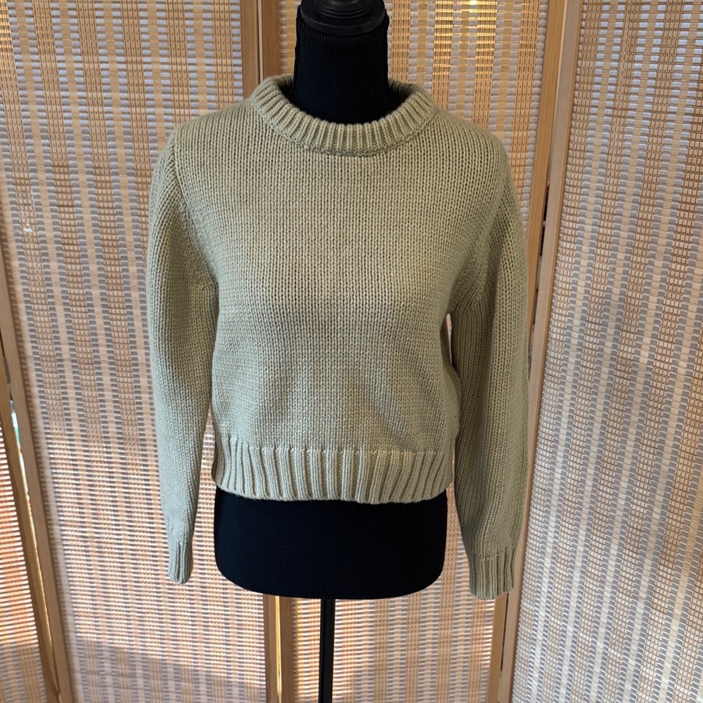 Zara Light Tan Cropped Crew Neck Sweater